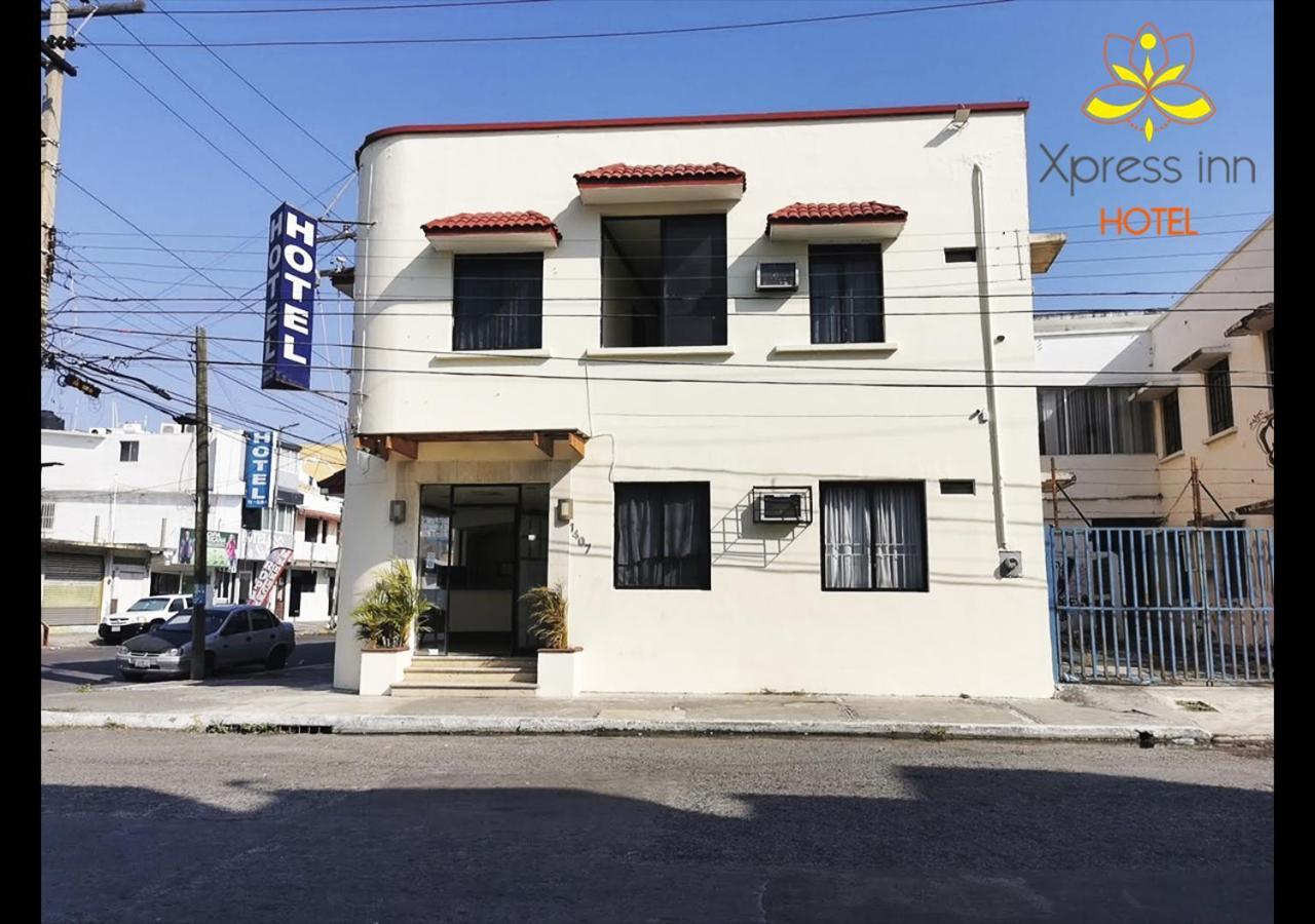 Xpress Inn Hotel ベラクルス エクステリア 写真