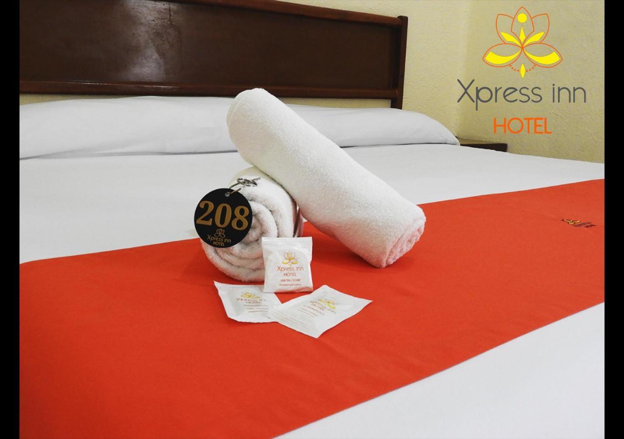 Xpress Inn Hotel ベラクルス エクステリア 写真